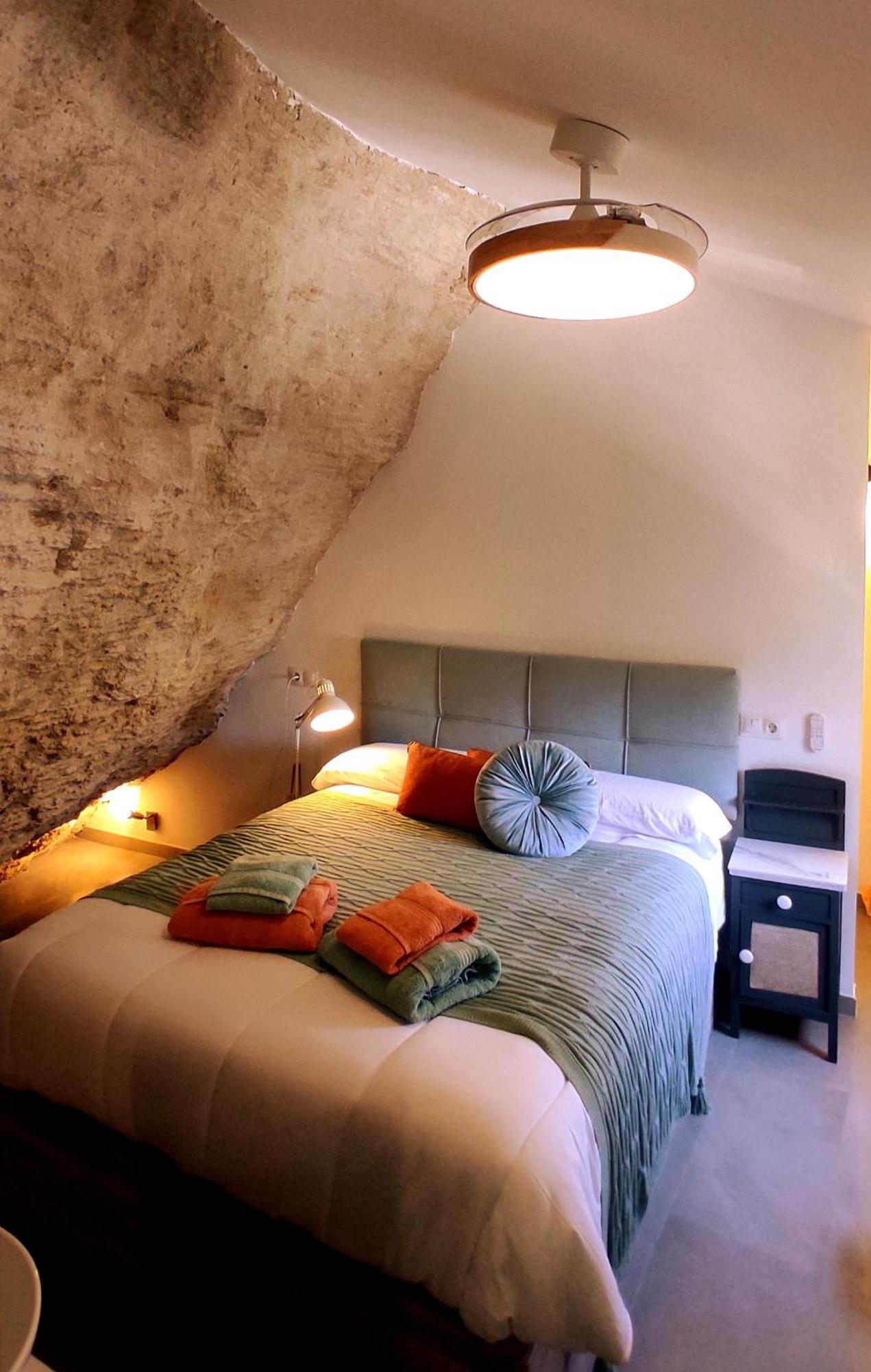 Casa Cueva Las Chicas Del Puente Setenil De Las Bodegas المظهر الخارجي الصورة